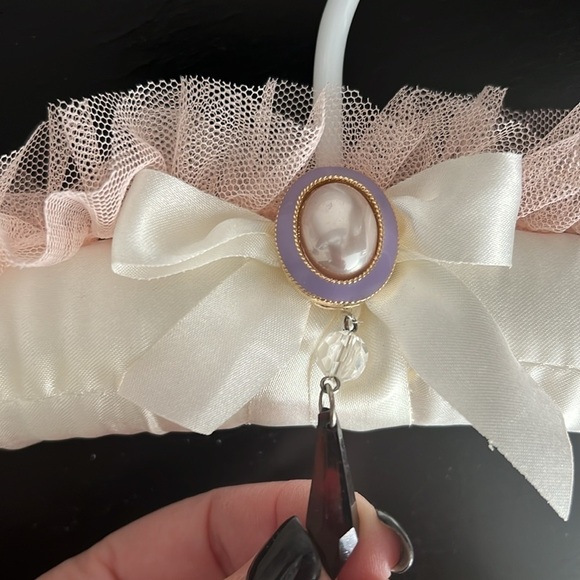 Bridal/Prom/Pageant dress hanger, handmade one of a kind. Ivory and blush pink - Picture 5 of 8